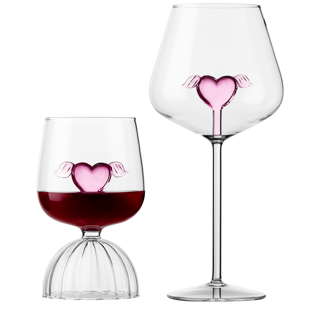 Luxuriöse mittelalterliche Weinkelche